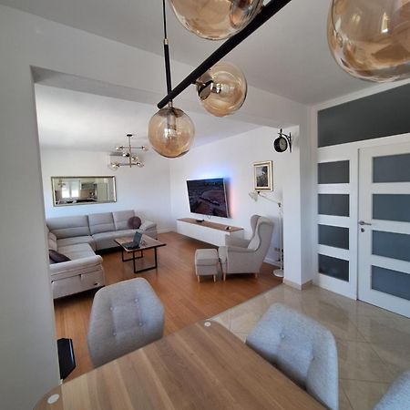 Sea Stone Apartment Podstrana Bagian luar foto