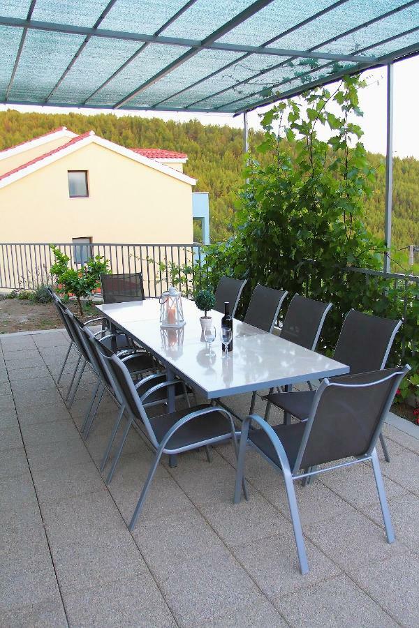 Sea Stone Apartment Podstrana Bagian luar foto